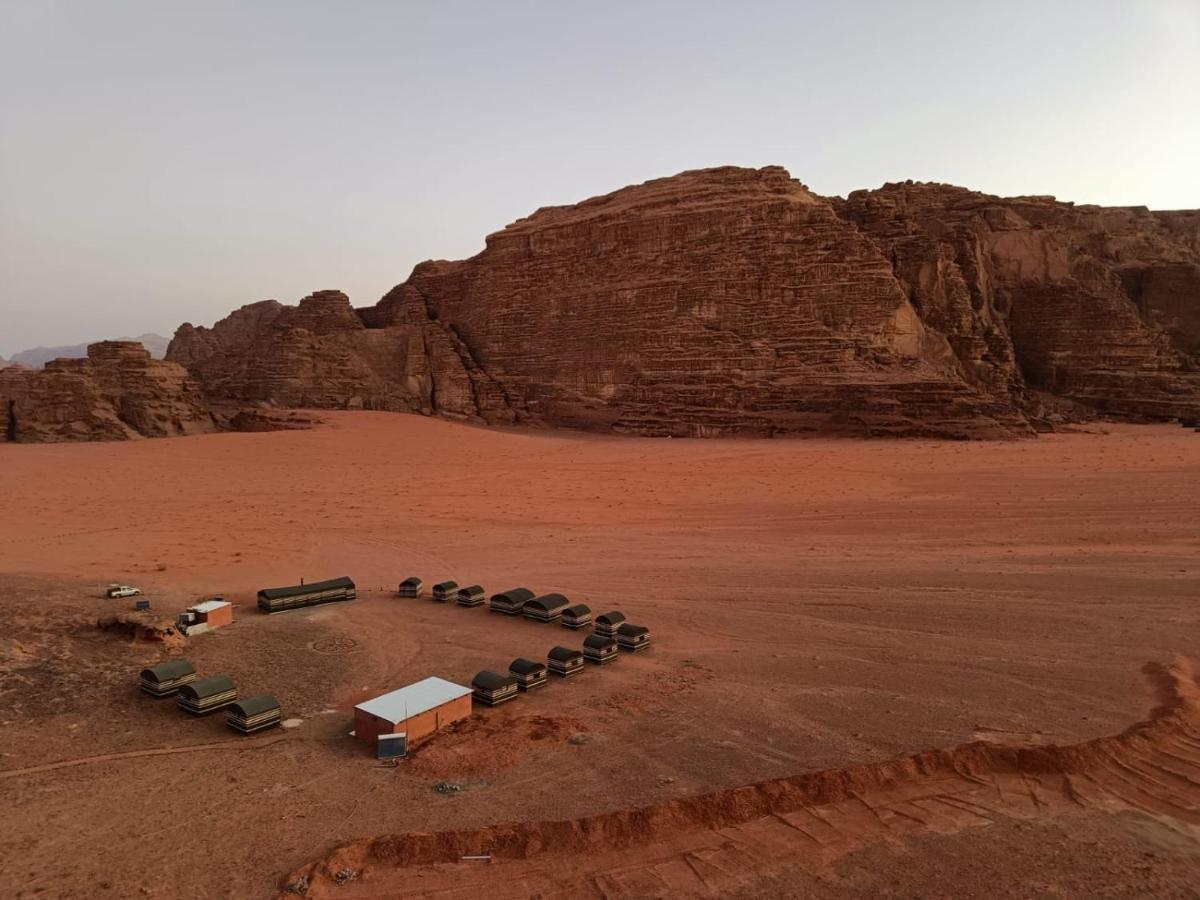 Wadi Rum Sky Tours&Camp Eksteriør billede
