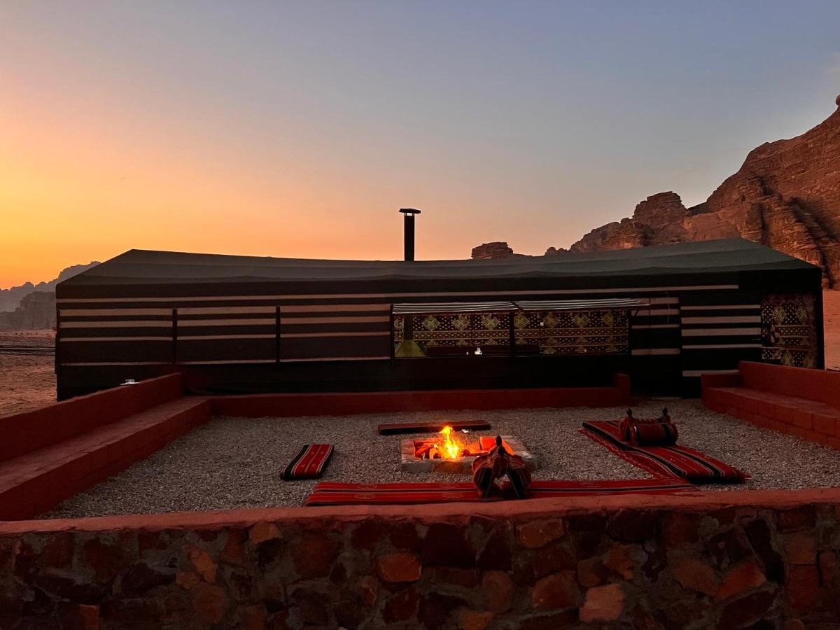 Wadi Rum Sky Tours&Camp Eksteriør billede