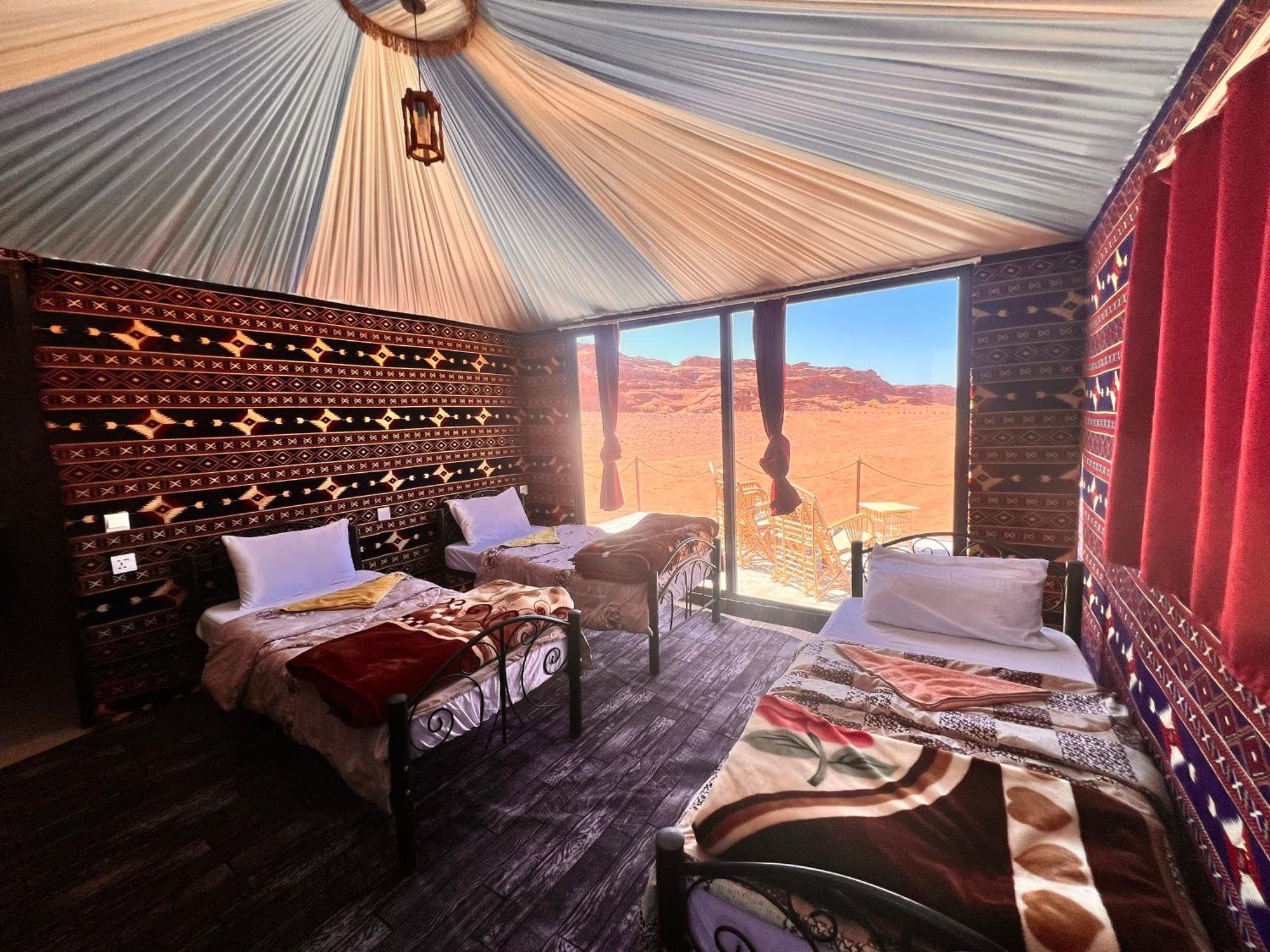 Wadi Rum Sky Tours&Camp Eksteriør billede