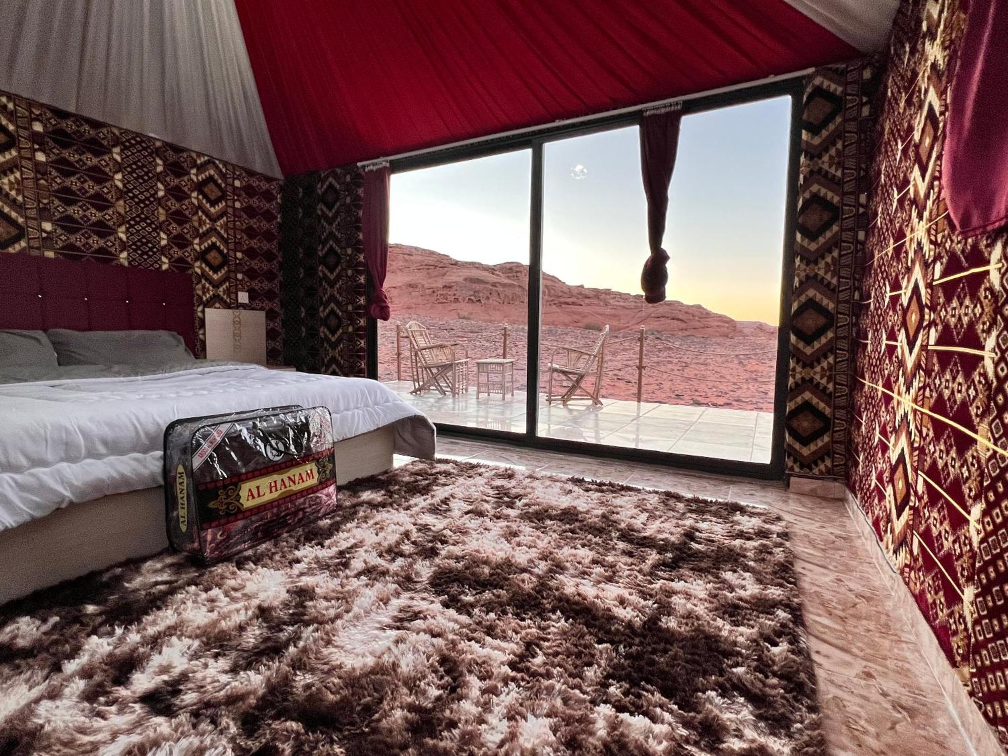 Wadi Rum Sky Tours&Camp Eksteriør billede
