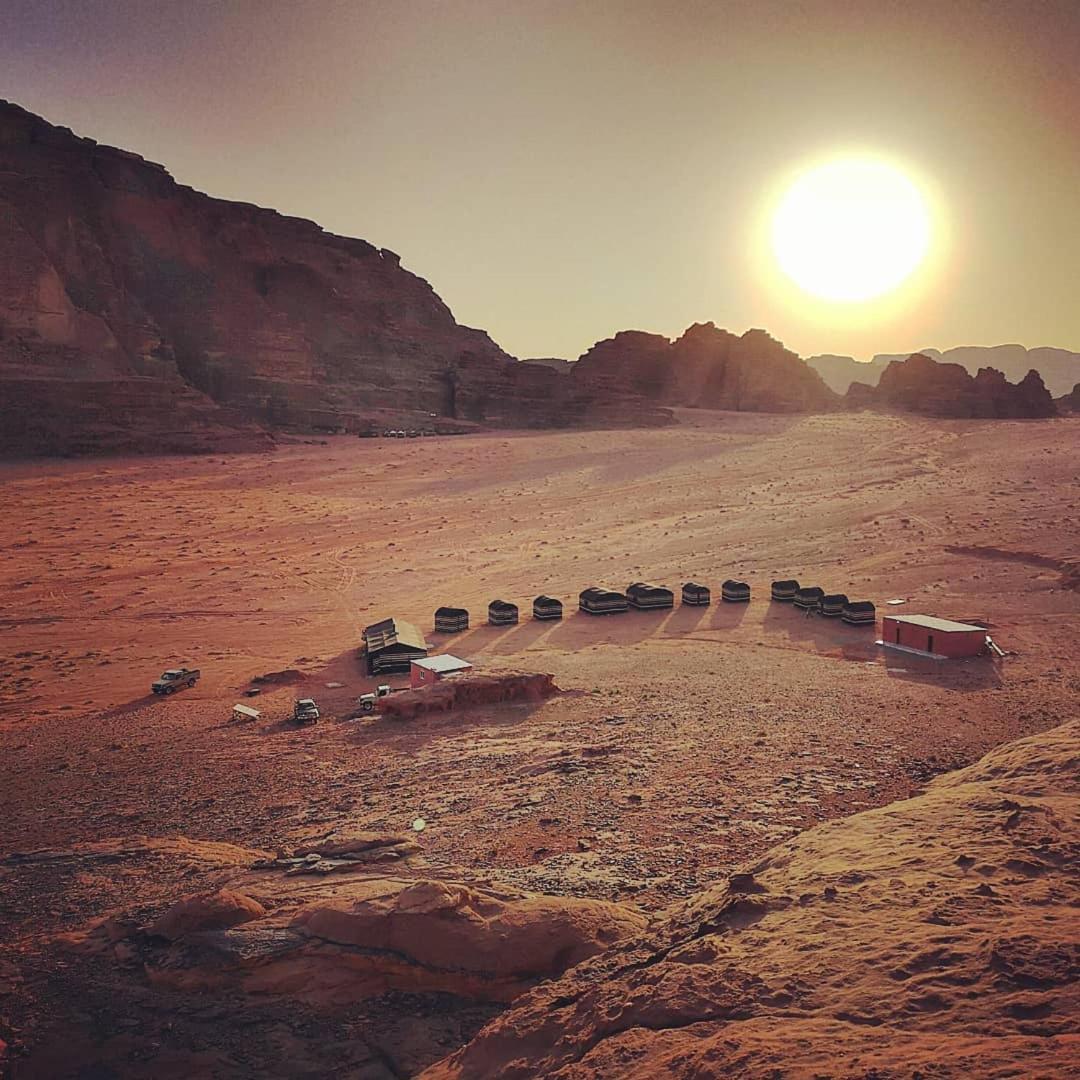 Wadi Rum Sky Tours&Camp Eksteriør billede